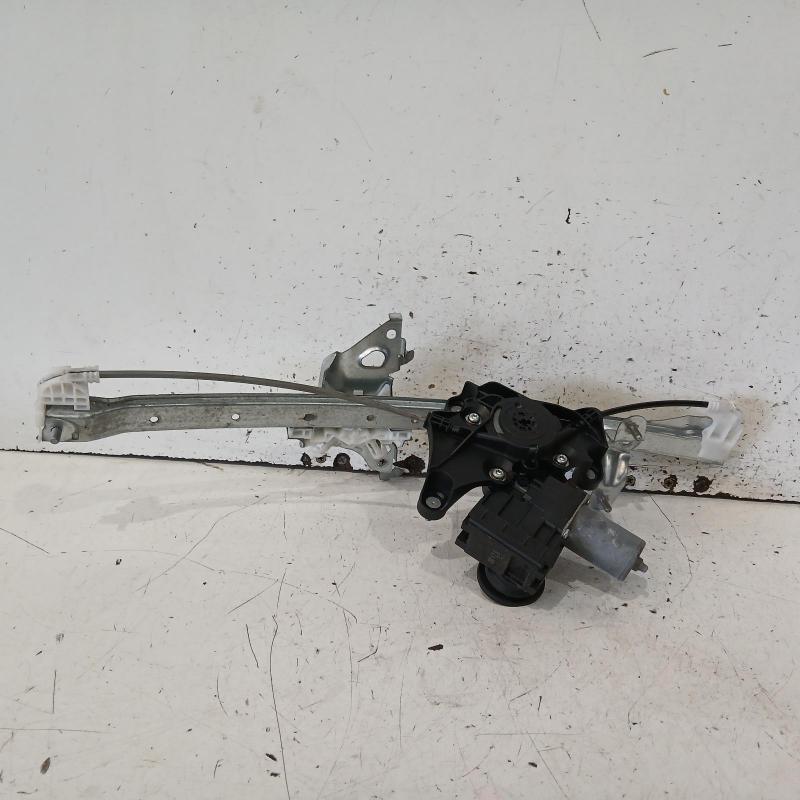 window regulator/motor rear right