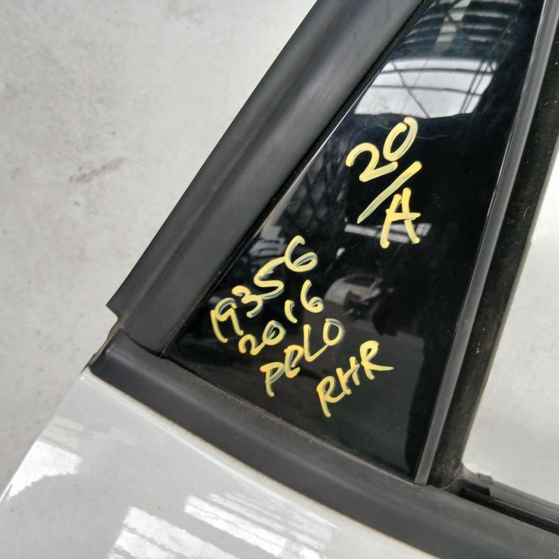 door/sliding rear right