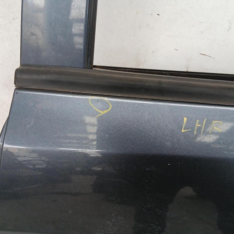 door/sliding rear left