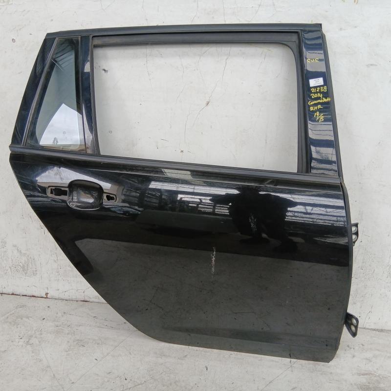 door/sliding rear right