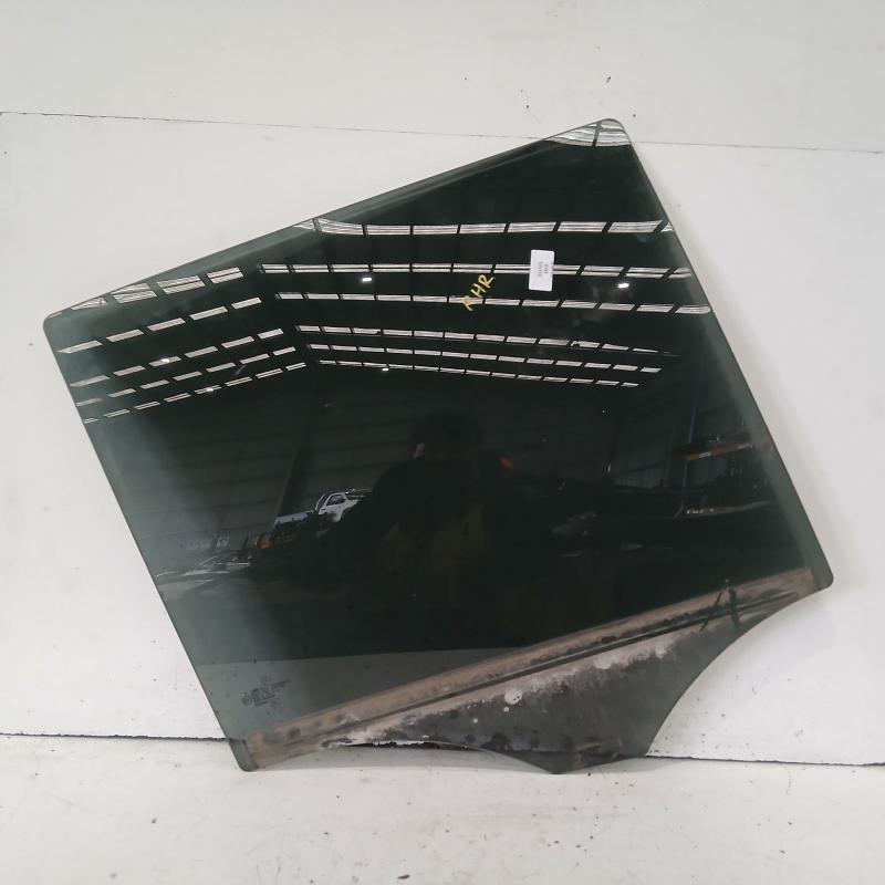 door window rear right