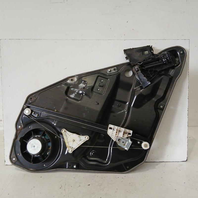 window regulator/motor rear right