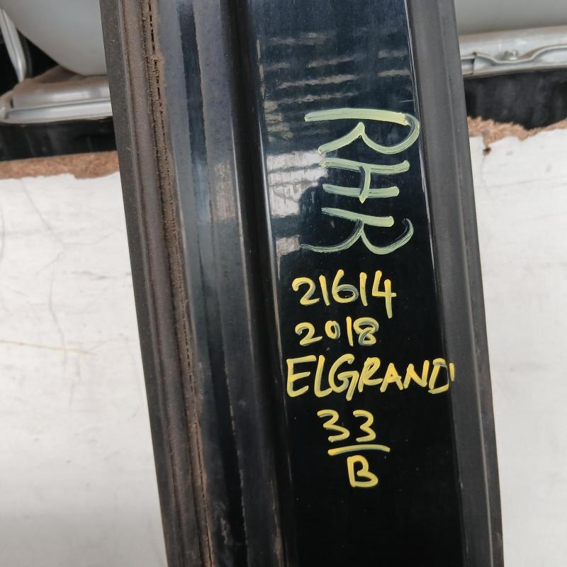 door/sliding rear right