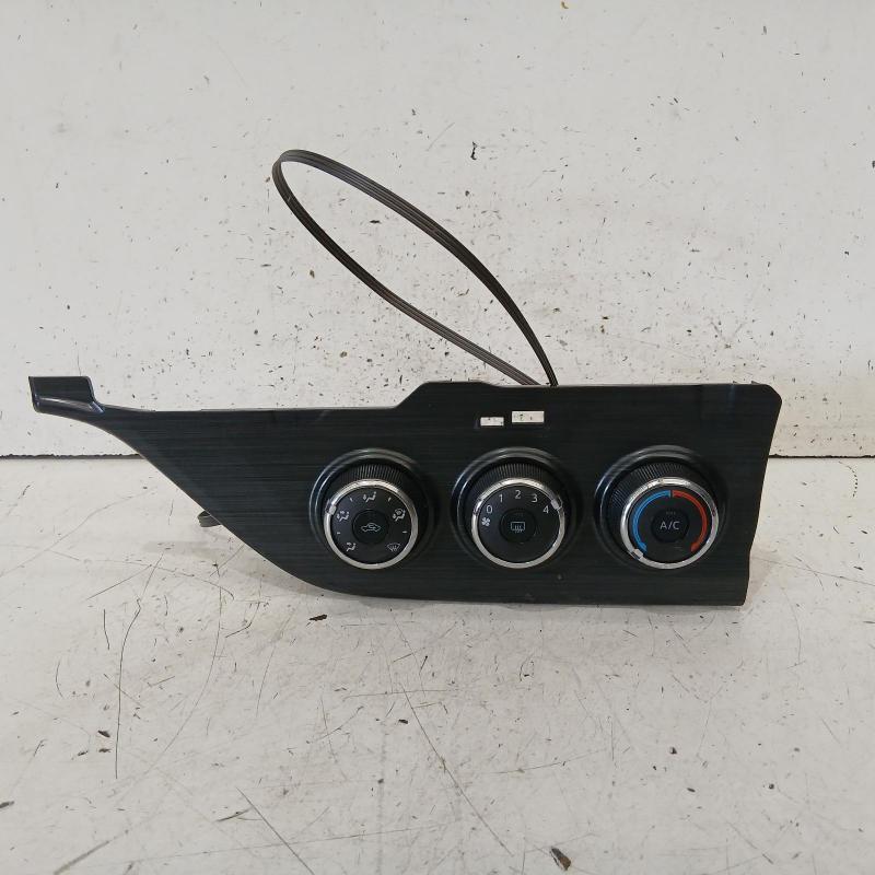 heater/aircon controls