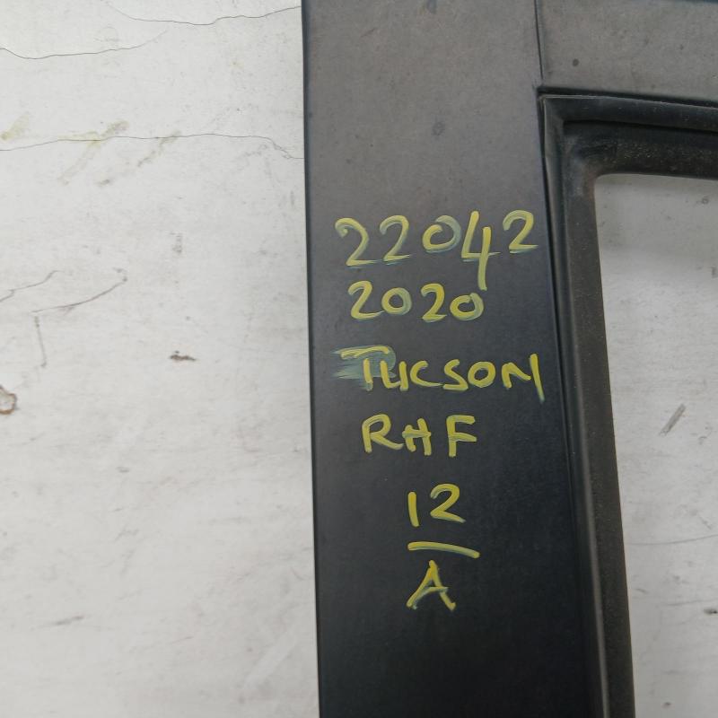 door front right