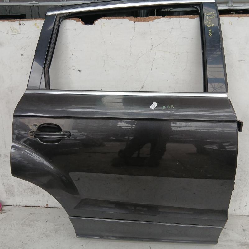 door/sliding rear right
