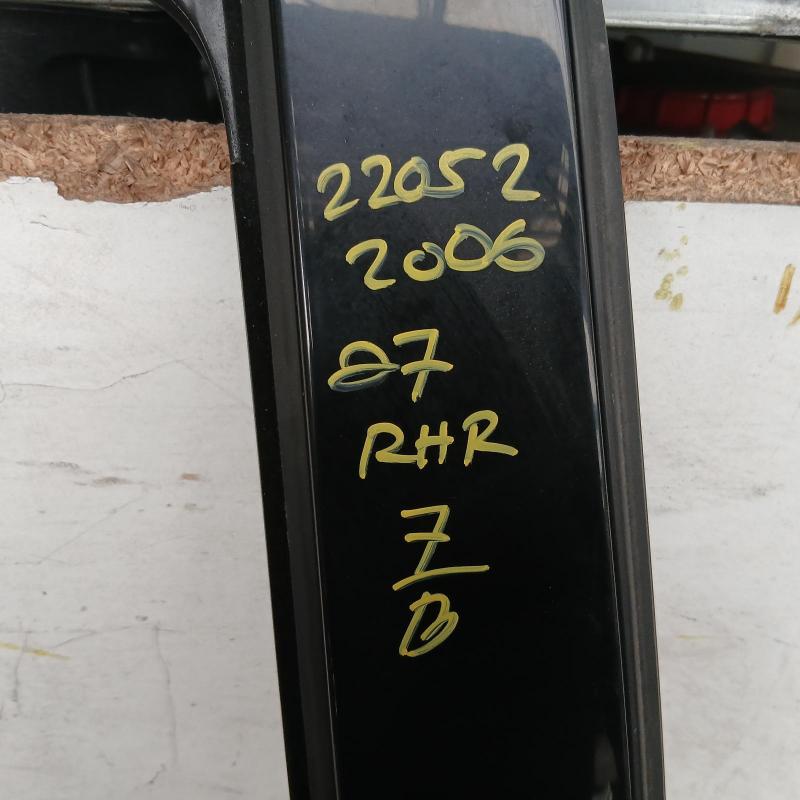 door/sliding rear right