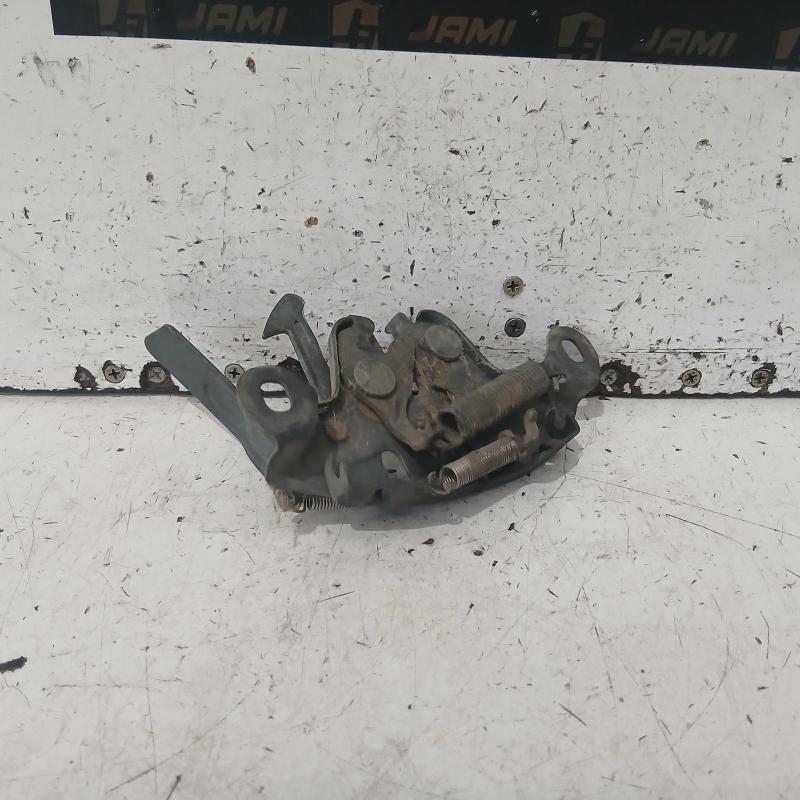 bonnet lock support
