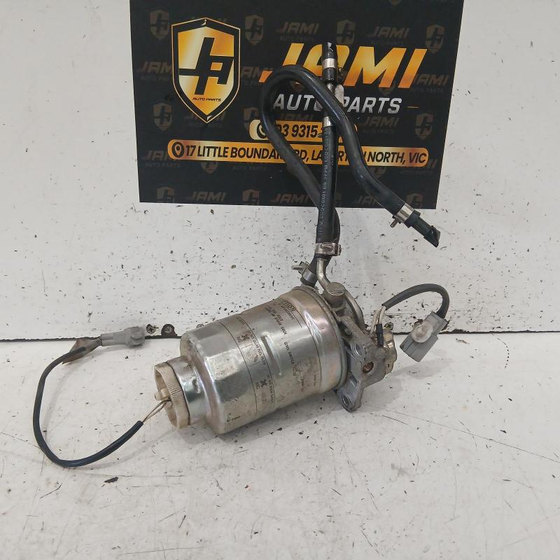 fuel filter housing