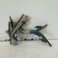 bonnet hinge/strut