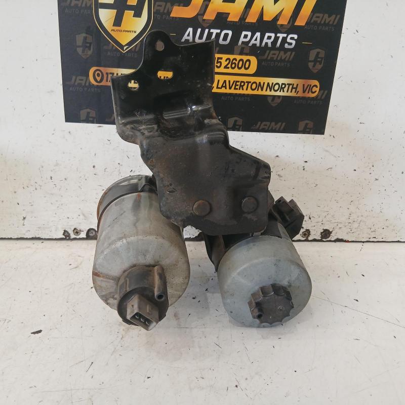 fuel filter housing