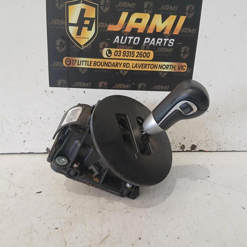 gear stick/shifter