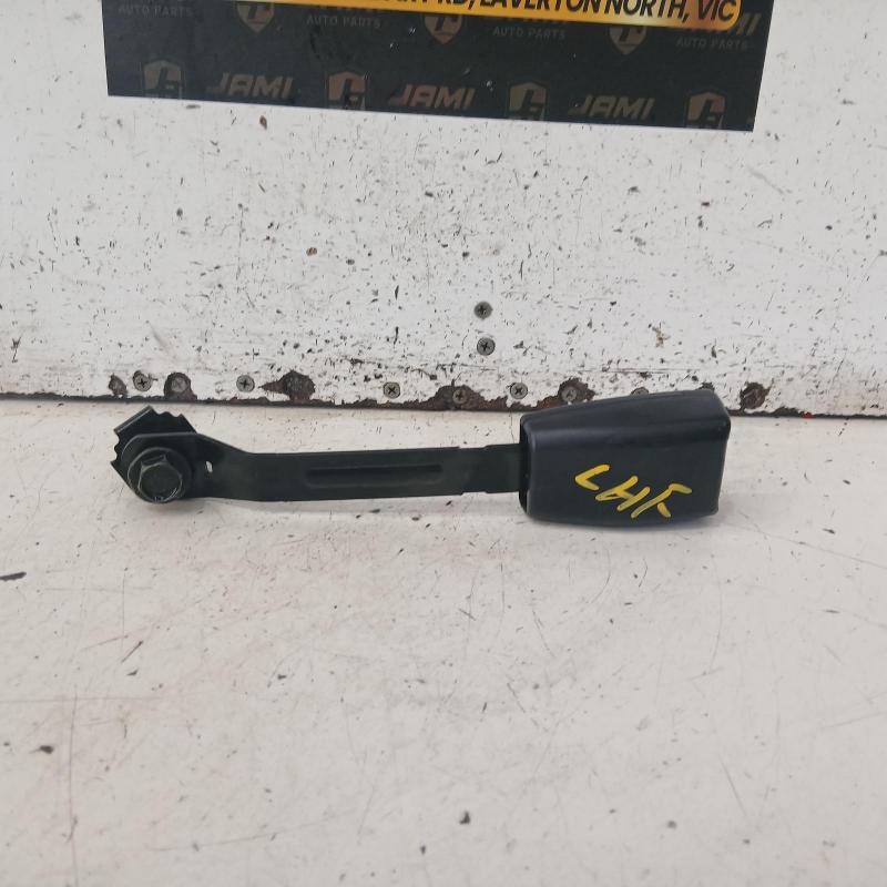 seat belt stalk