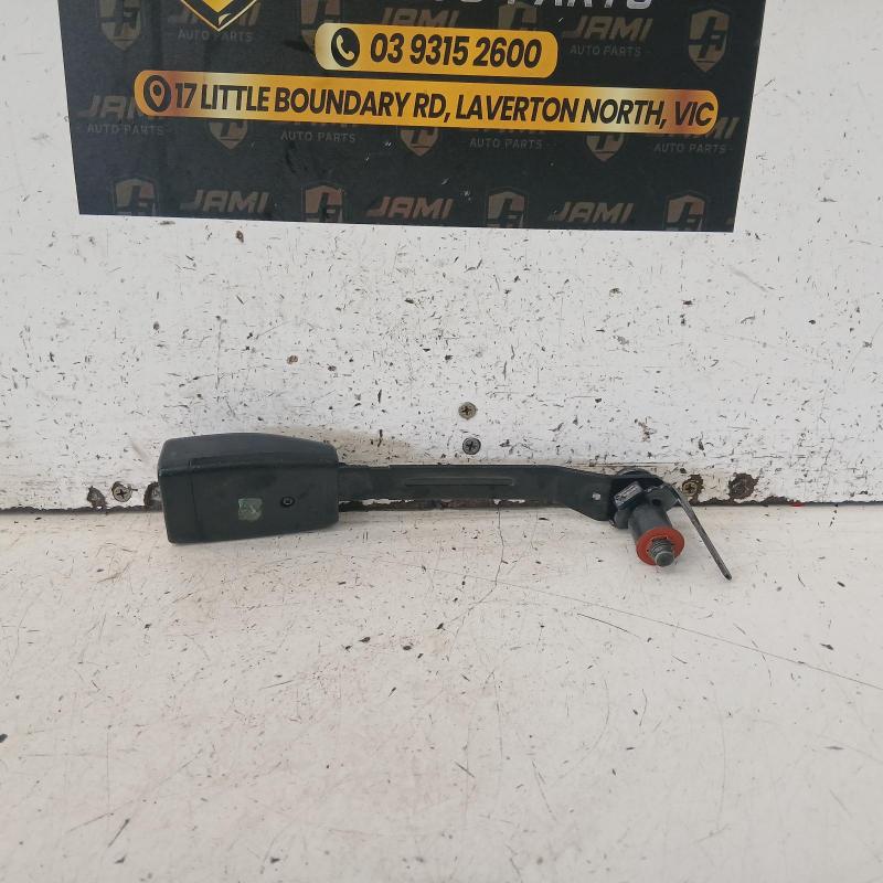 seat belt stalk