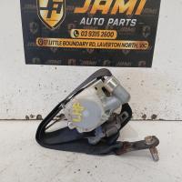 seat belt stalk
