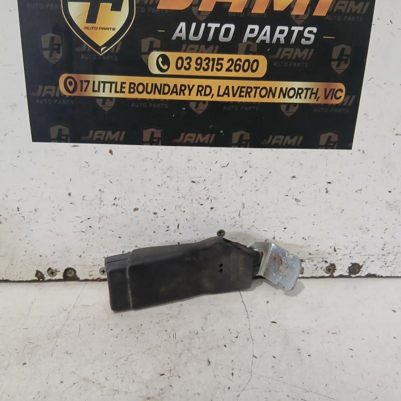 seat belt stalk