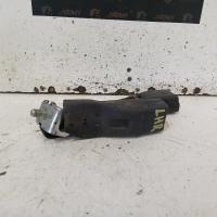 seat belt stalk