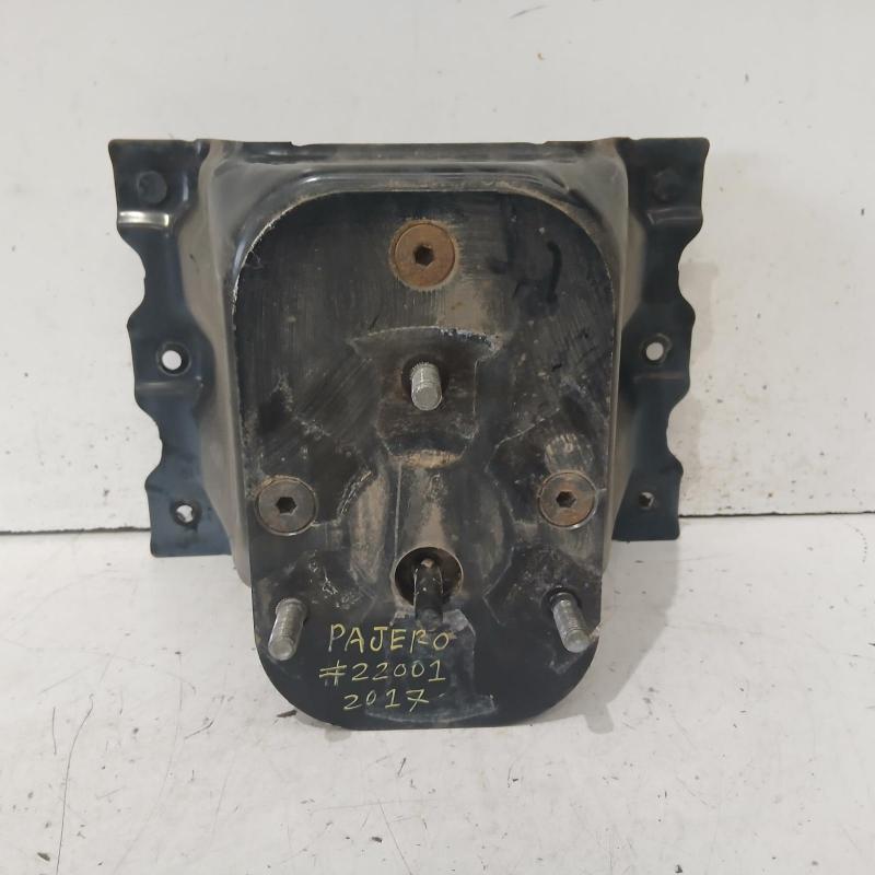 spare wheel carrier