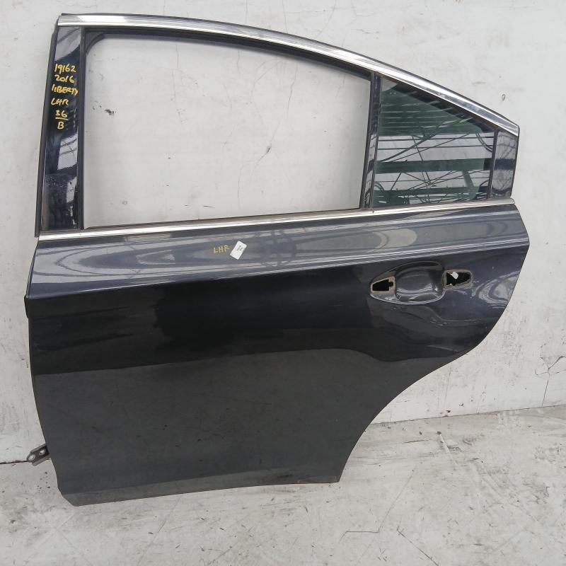 door/sliding rear left
