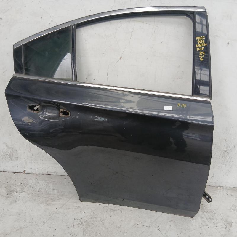 door/sliding rear right