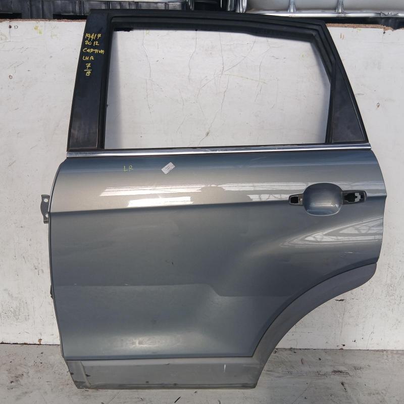 door/sliding rear left
