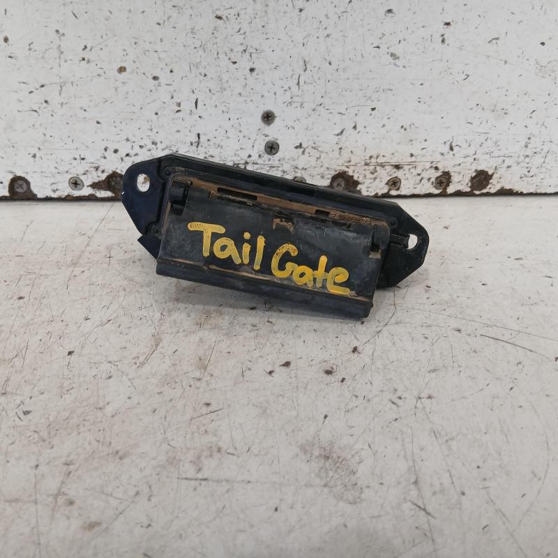 tailgate handle