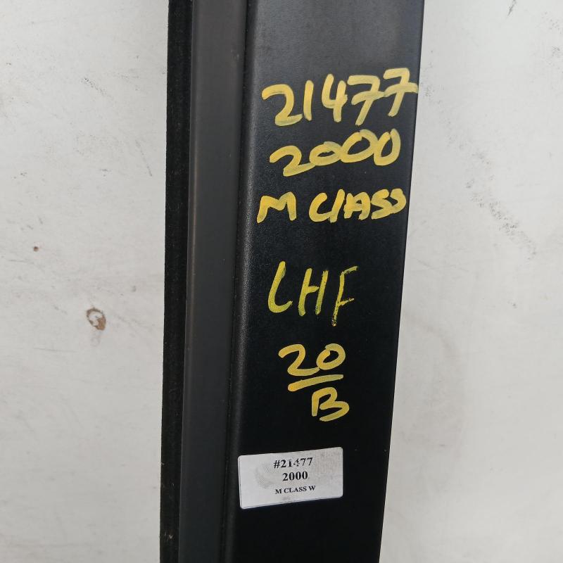door front left