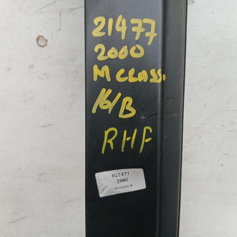 door front right