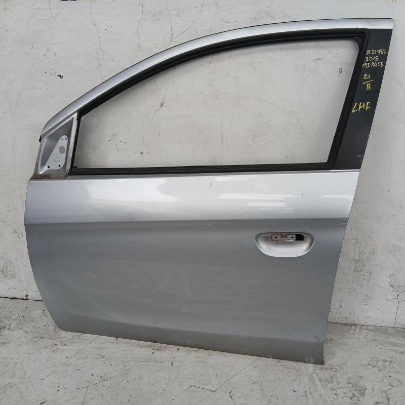 door front left