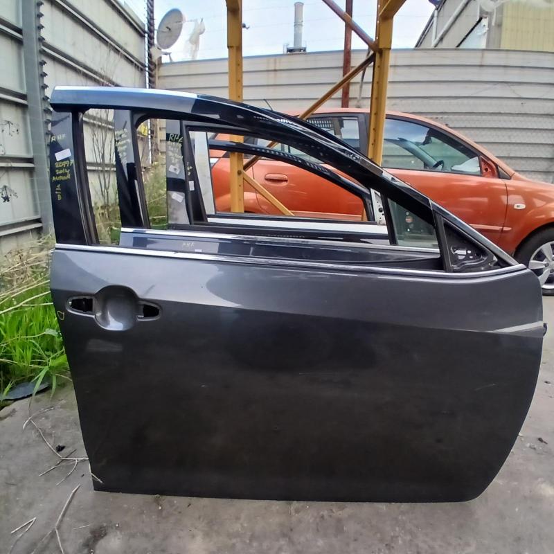 door front right
