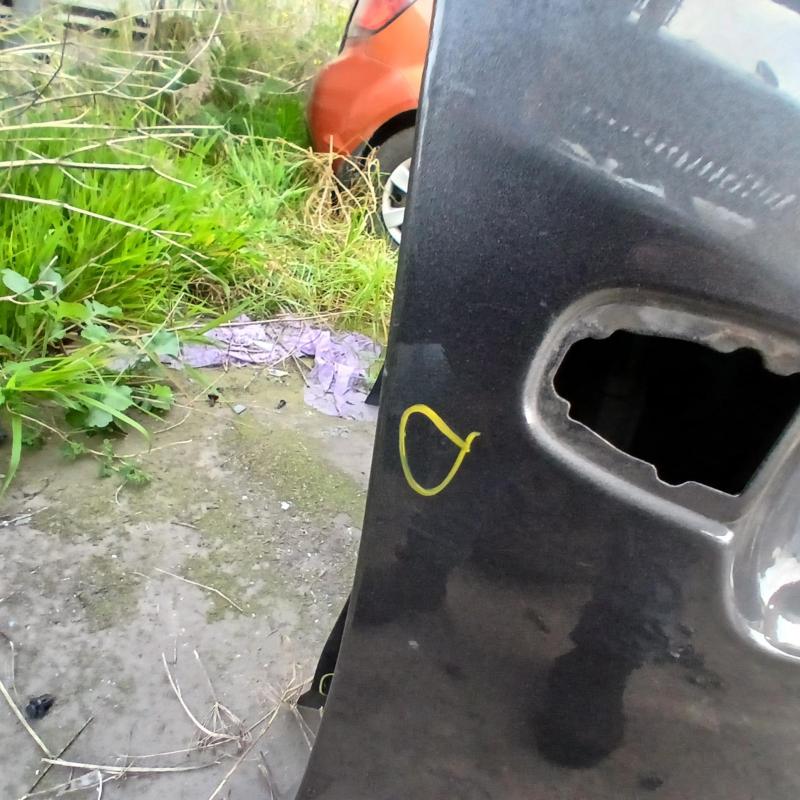 door front right