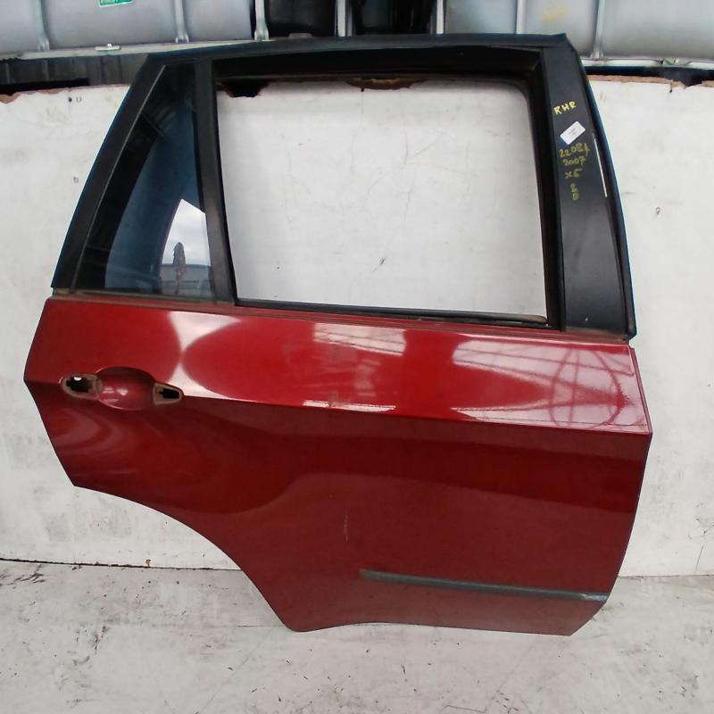 door/sliding rear right