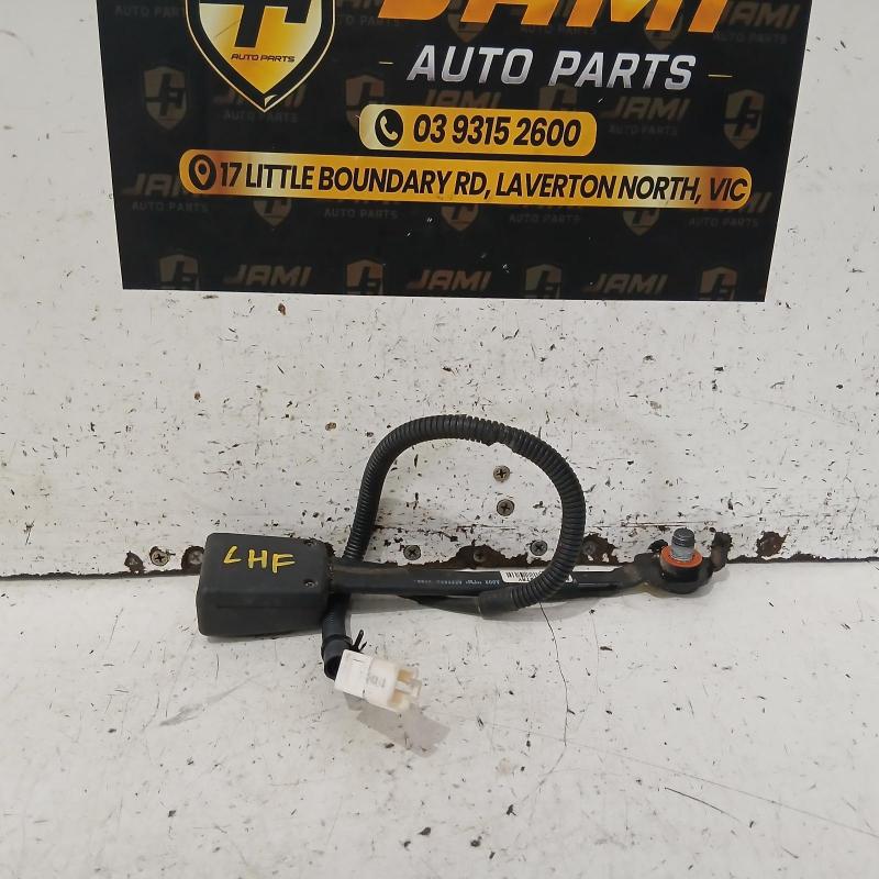 seat belt stalk