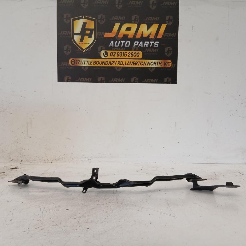 bar reinforcement/bracket front