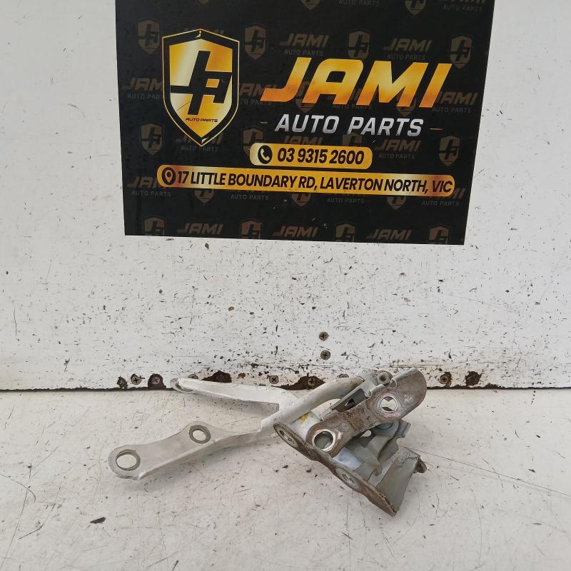 bonnet hinge/strut
