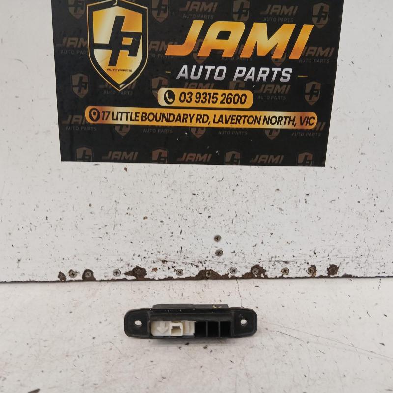 tailgate handle