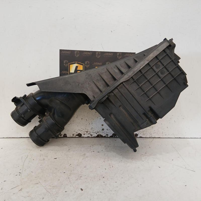 air cleaner/box