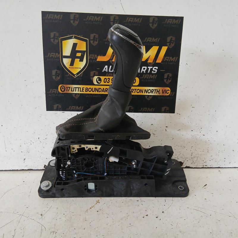 gear stick/shifter