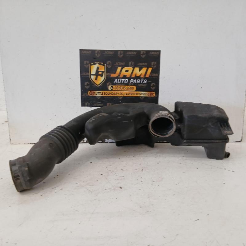 air cleaner duct/hose