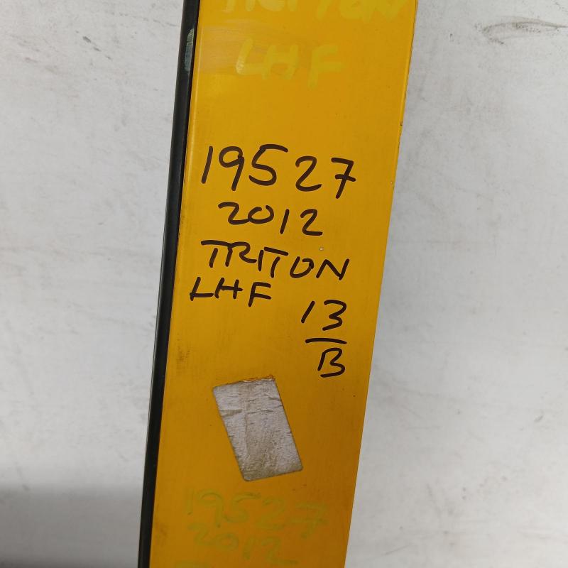 door front left