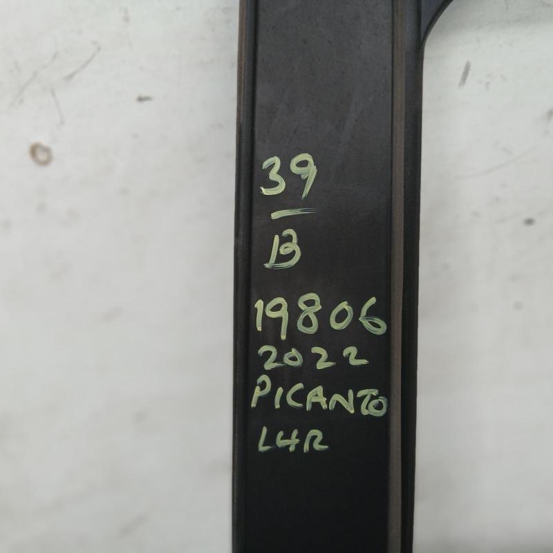 door/sliding rear left