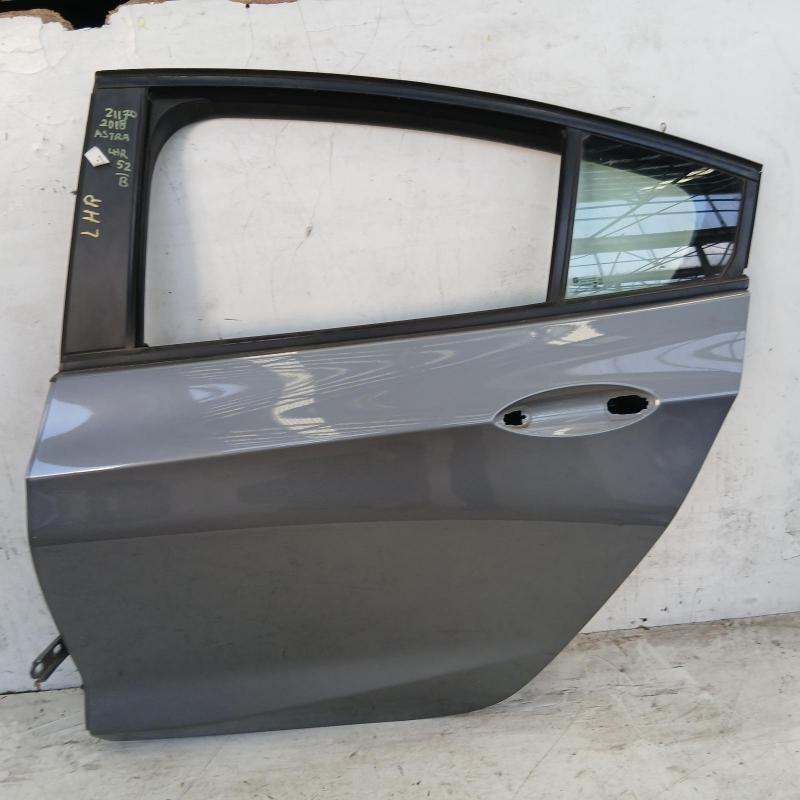 door/sliding rear left