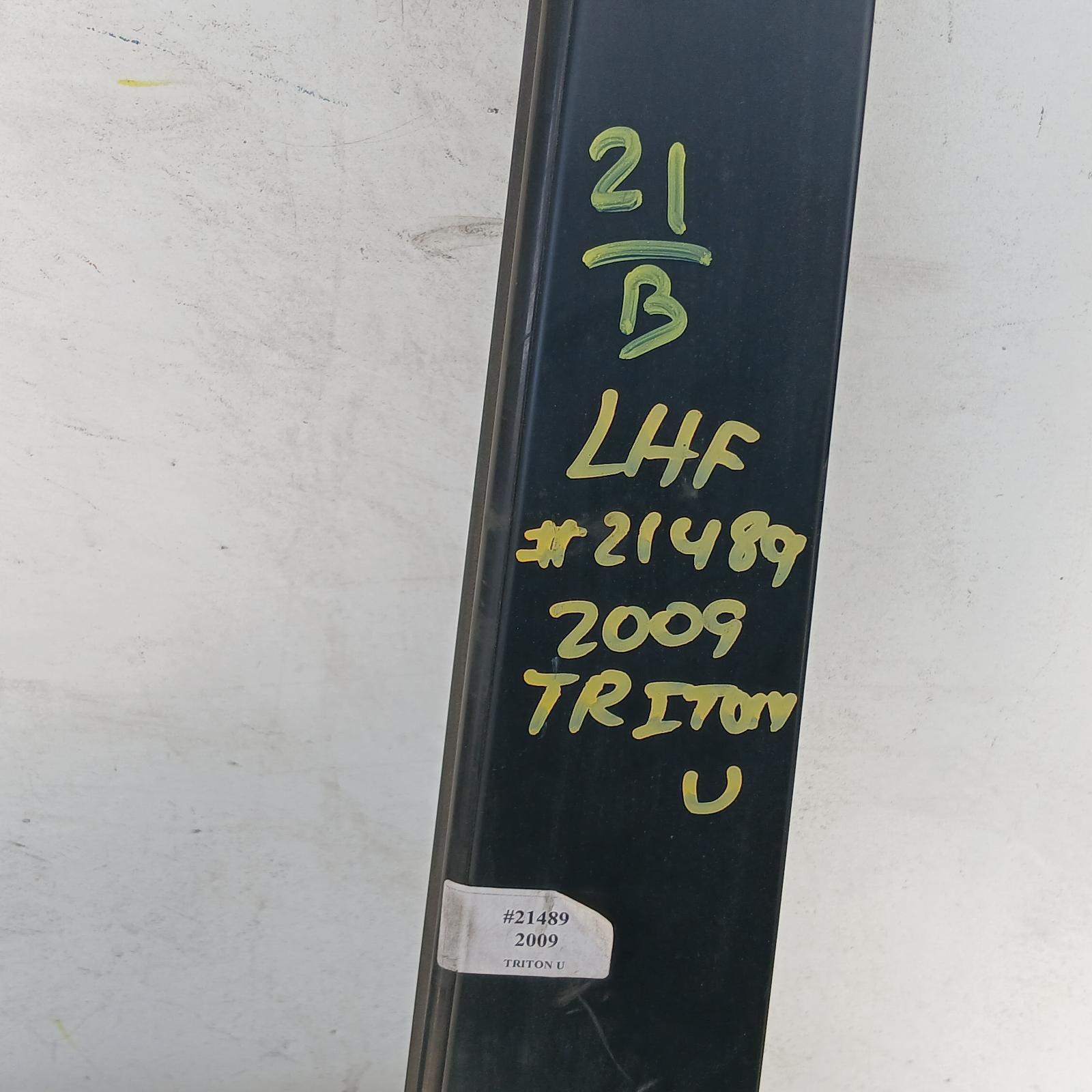 Triton Door Front Left 2006-2015 ml-mn,single/dual cab,non mould type,07/06-04/15 00021489 #713645