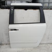 door/sliding rear left