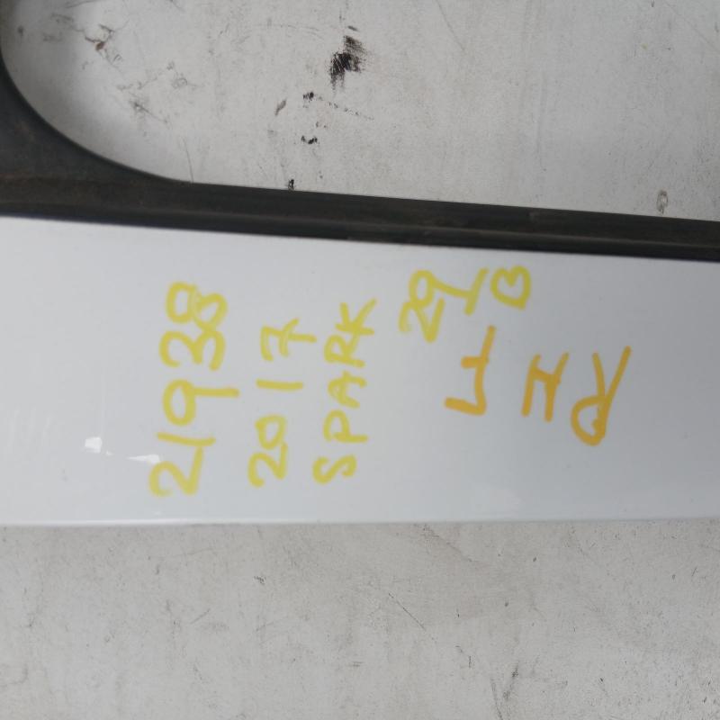 door front right