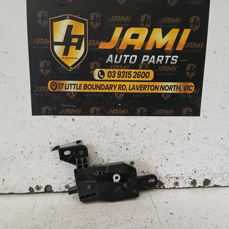 fuel door/filler