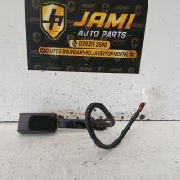 seat belt stalk