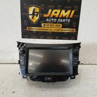 stereo/head unit