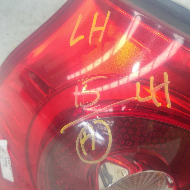 taillight left