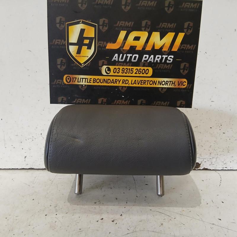 headrest